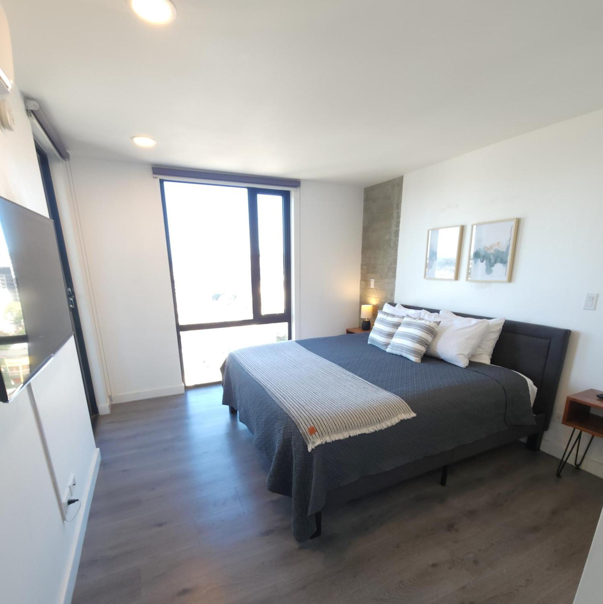Downtown Apartment With Balcony City View, Gym & Lounge Тіхуана Екстер'єр фото